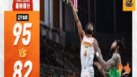 亚当斯本季前场篮板再创新高，累计达13次，赛季已揽获两记。